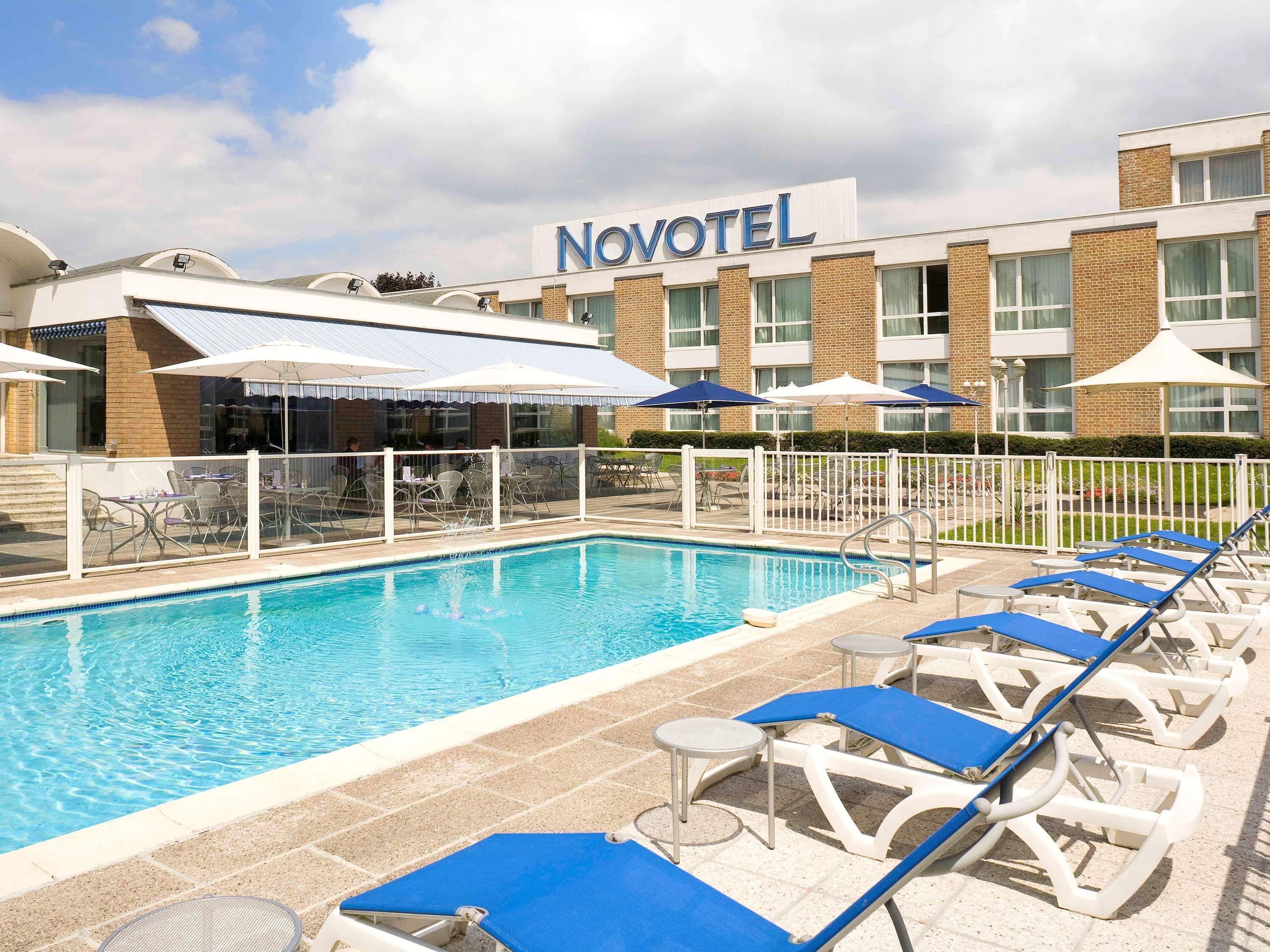 Hôtel Novotel Valenciennes Rouvignies Esterno foto